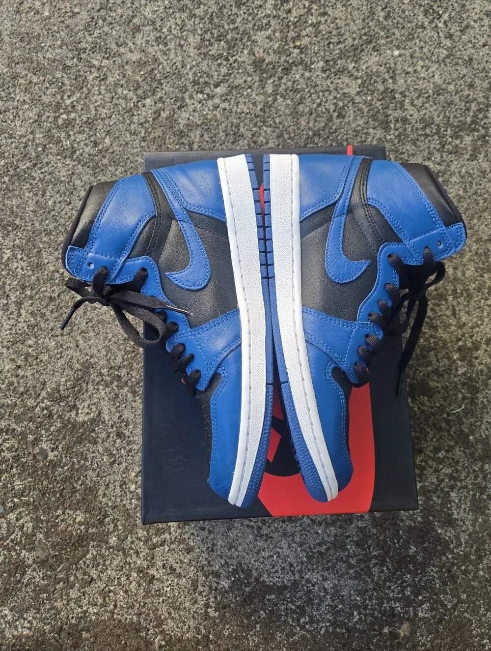 Nike Jordan 1 Retro High OG Dark Marina Blue | Original Box | Men 7.5 & Women 9